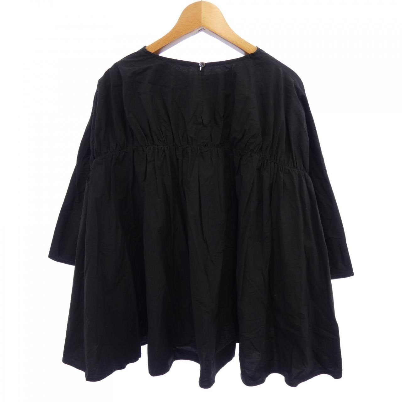 アプントビー apuntob トップス