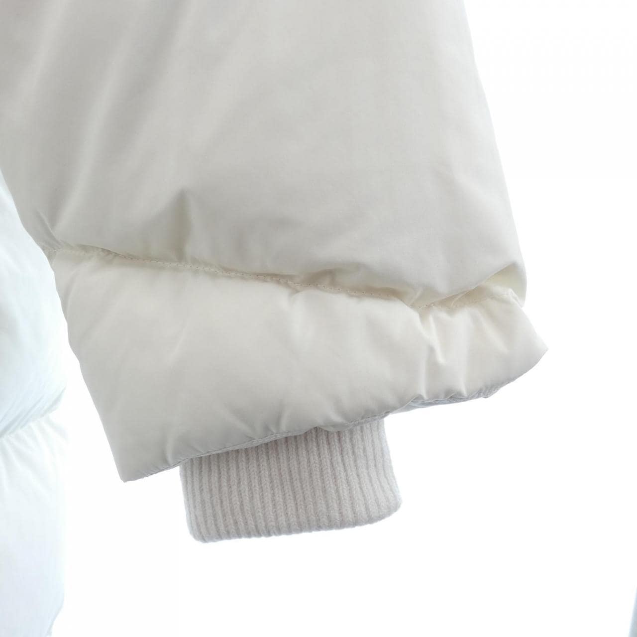 エルメス HERMES 4H0166DR ダウンコート