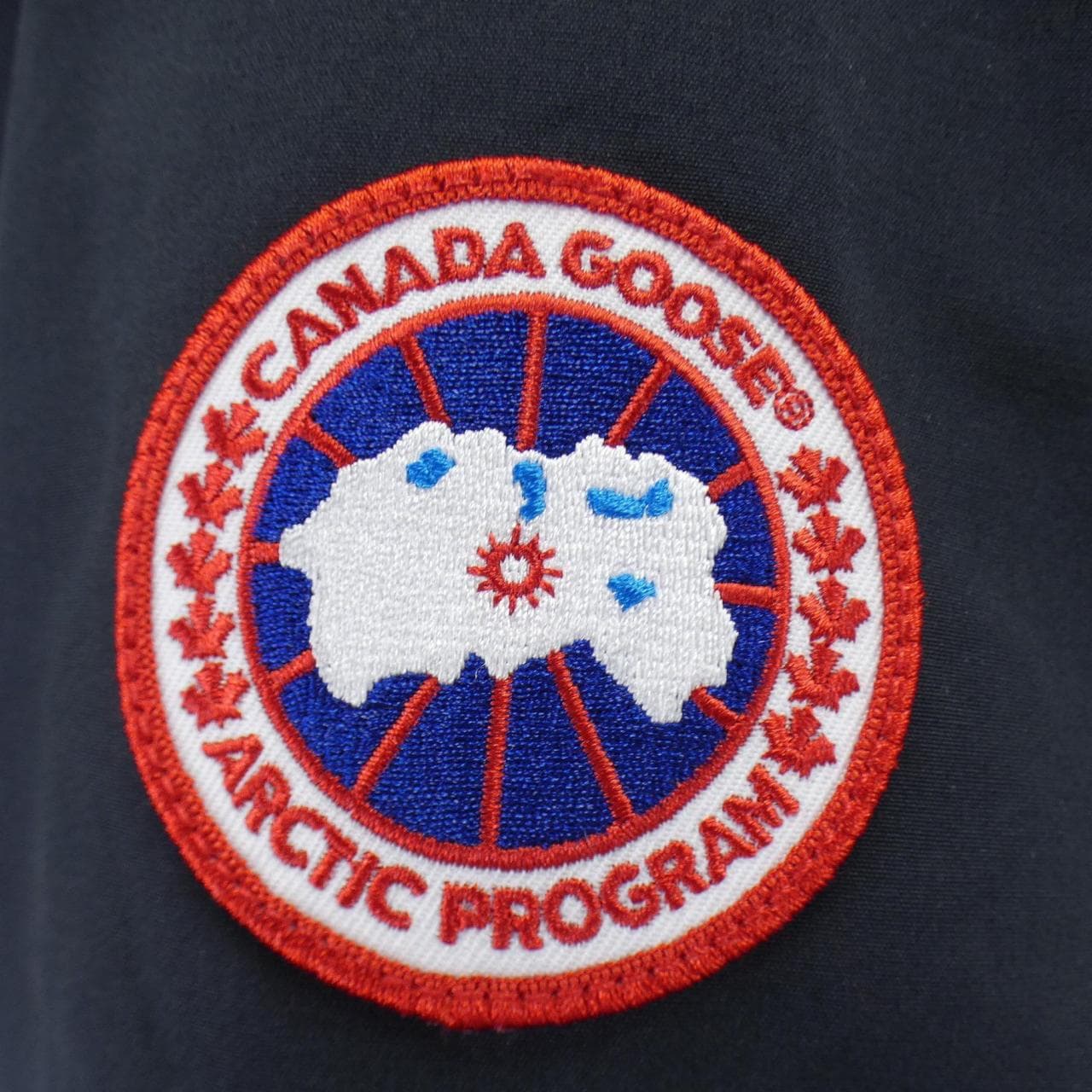カナダグース CANADA GOOSE ダウンジャケット