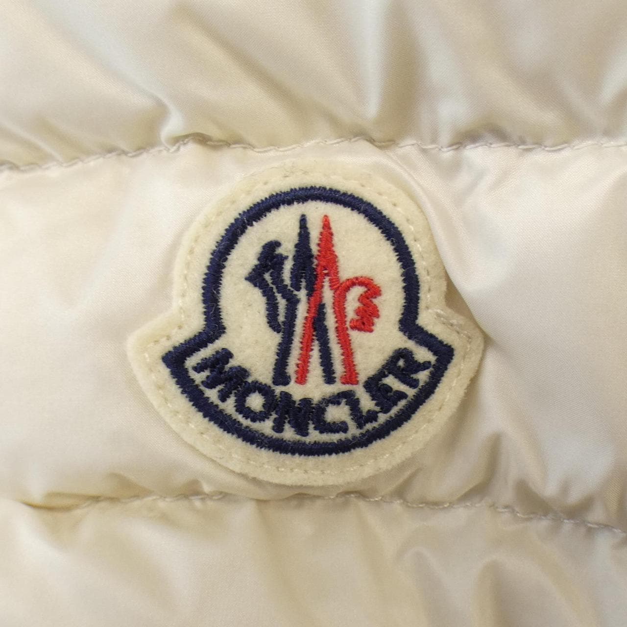 MONCLER蒙克勒羽绒服