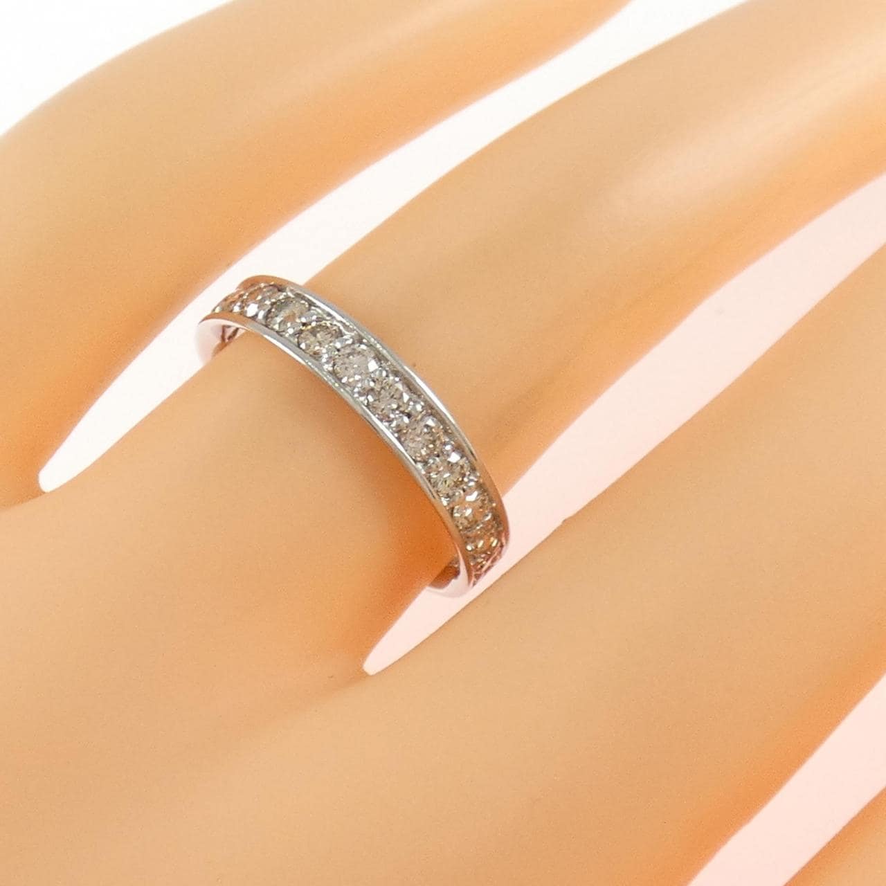 PT900 ハーフエタニティ ダイヤモンド リング 0.50CT