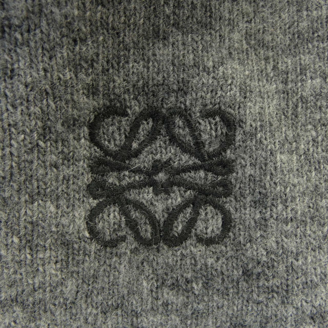 ロエベ LOEWE ニット