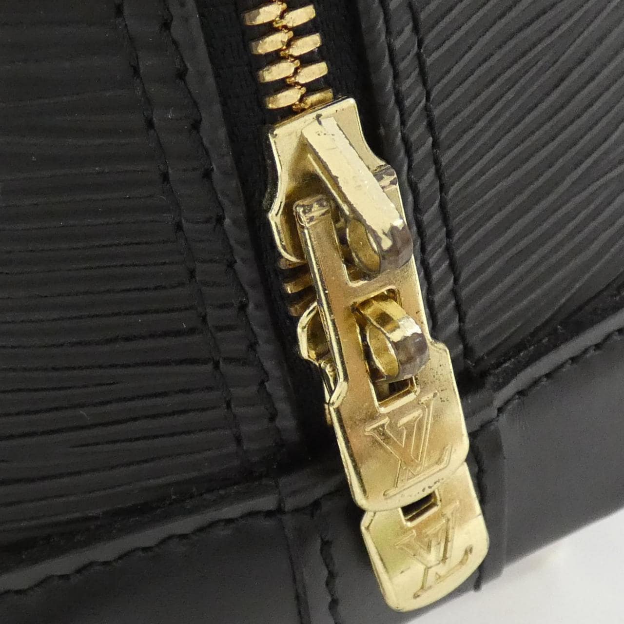 LOUIS VUITTON Epi Alma PM M52142 Bag