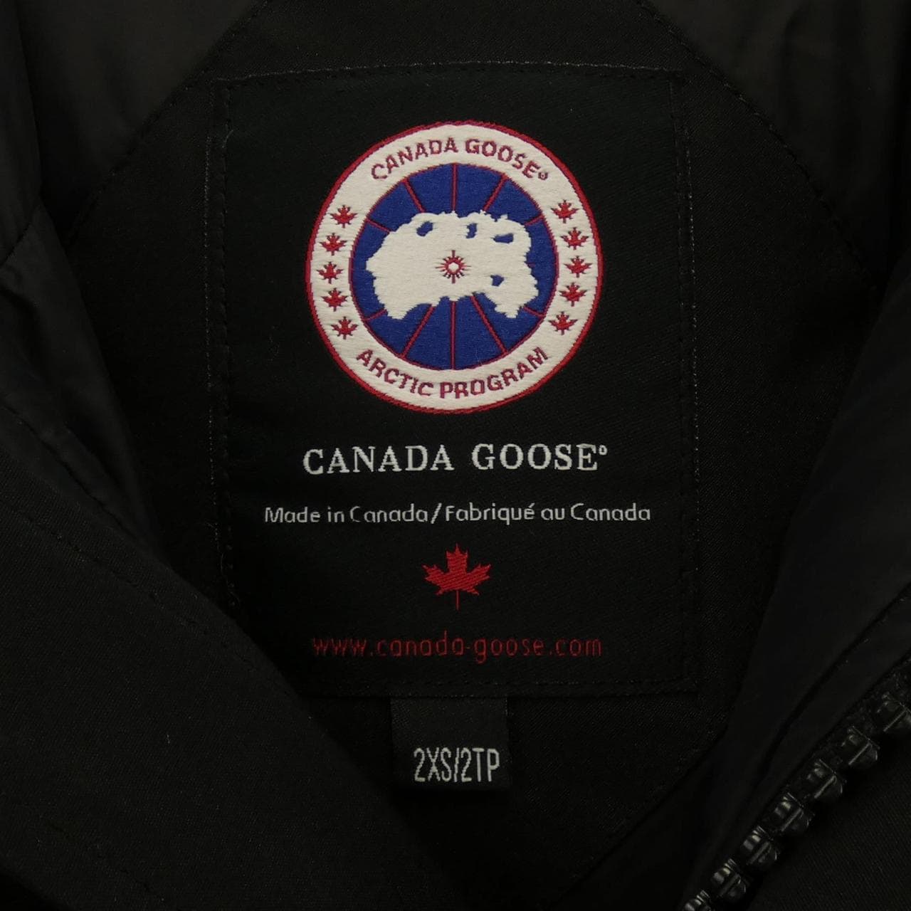 カナダグース CANADA GOOSE ダウンジャケット