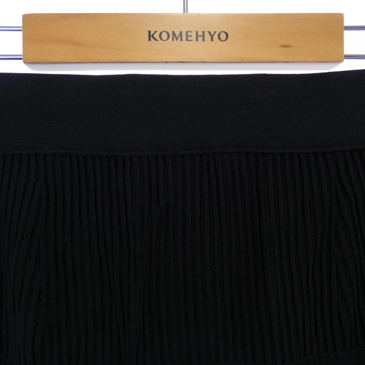 ヒロココシノ HIROKO KOSHINO スカート