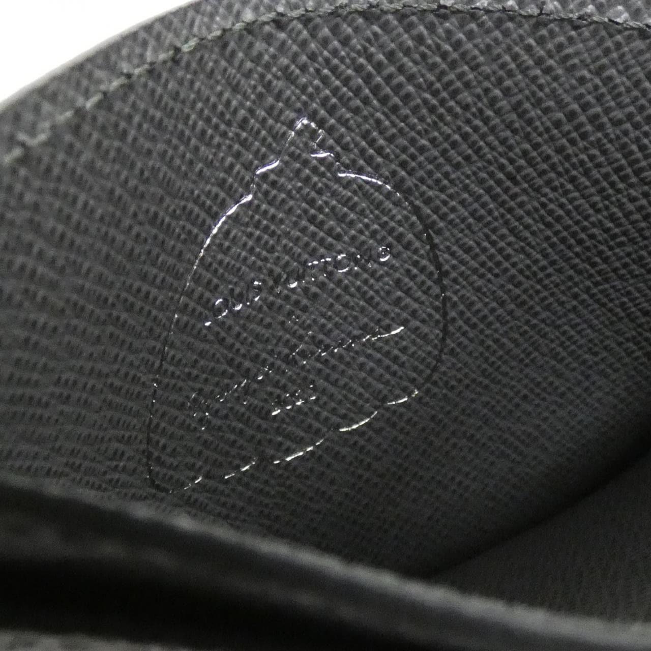 ルイヴィトン モノグラム エクリプス リバース(LV X ポルト カルト サーンプル M81968 カードケース