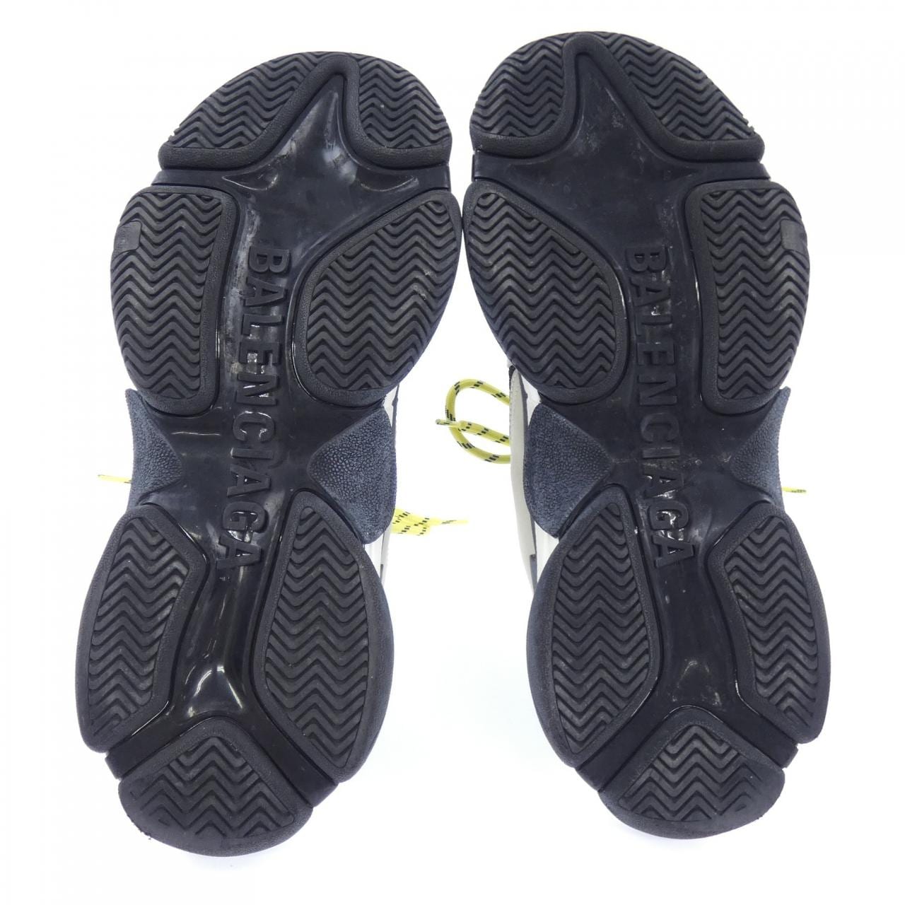 バレンシアガ BALENCIAGA TRIPLE S 533880 W09OA スニーカー