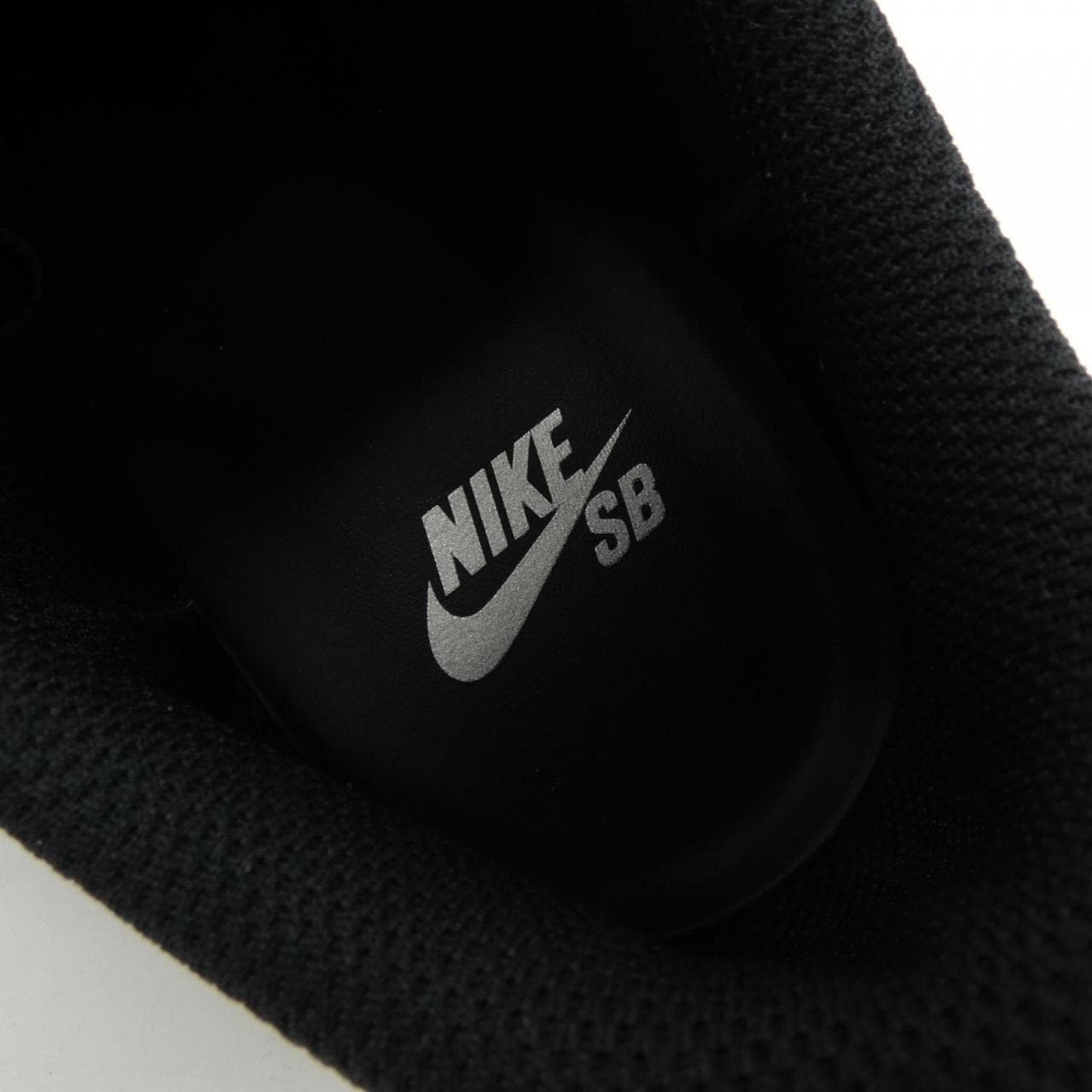 Nike HJ6703-001 Shoes