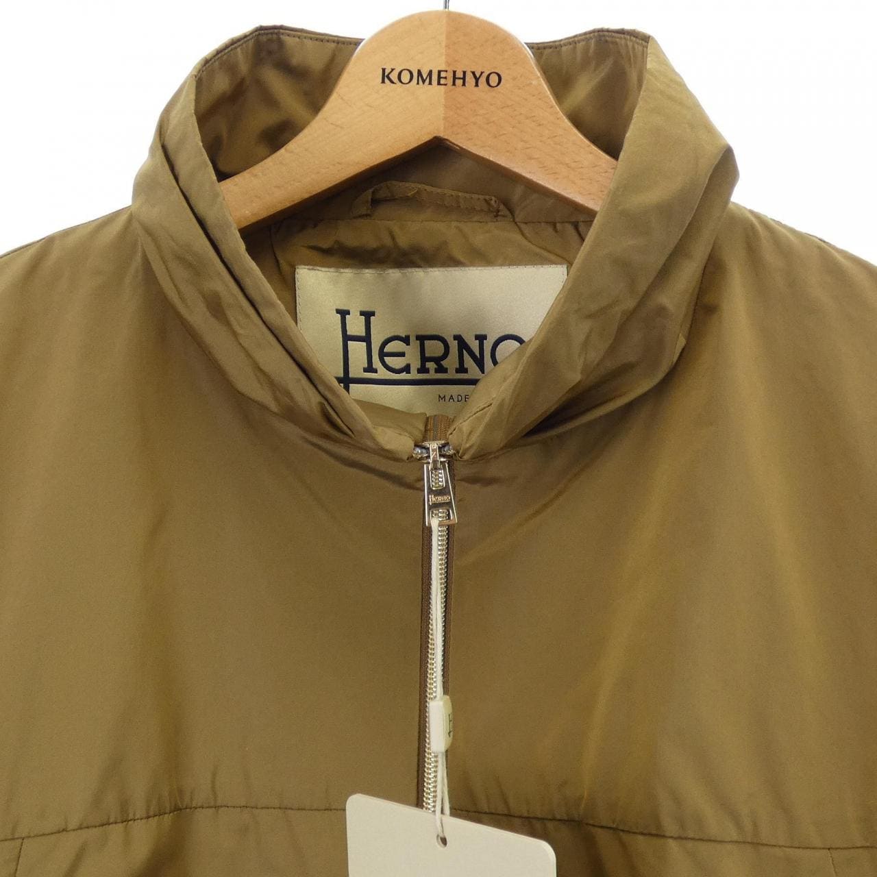 ヘルノ Herno GI000233D ブルゾン