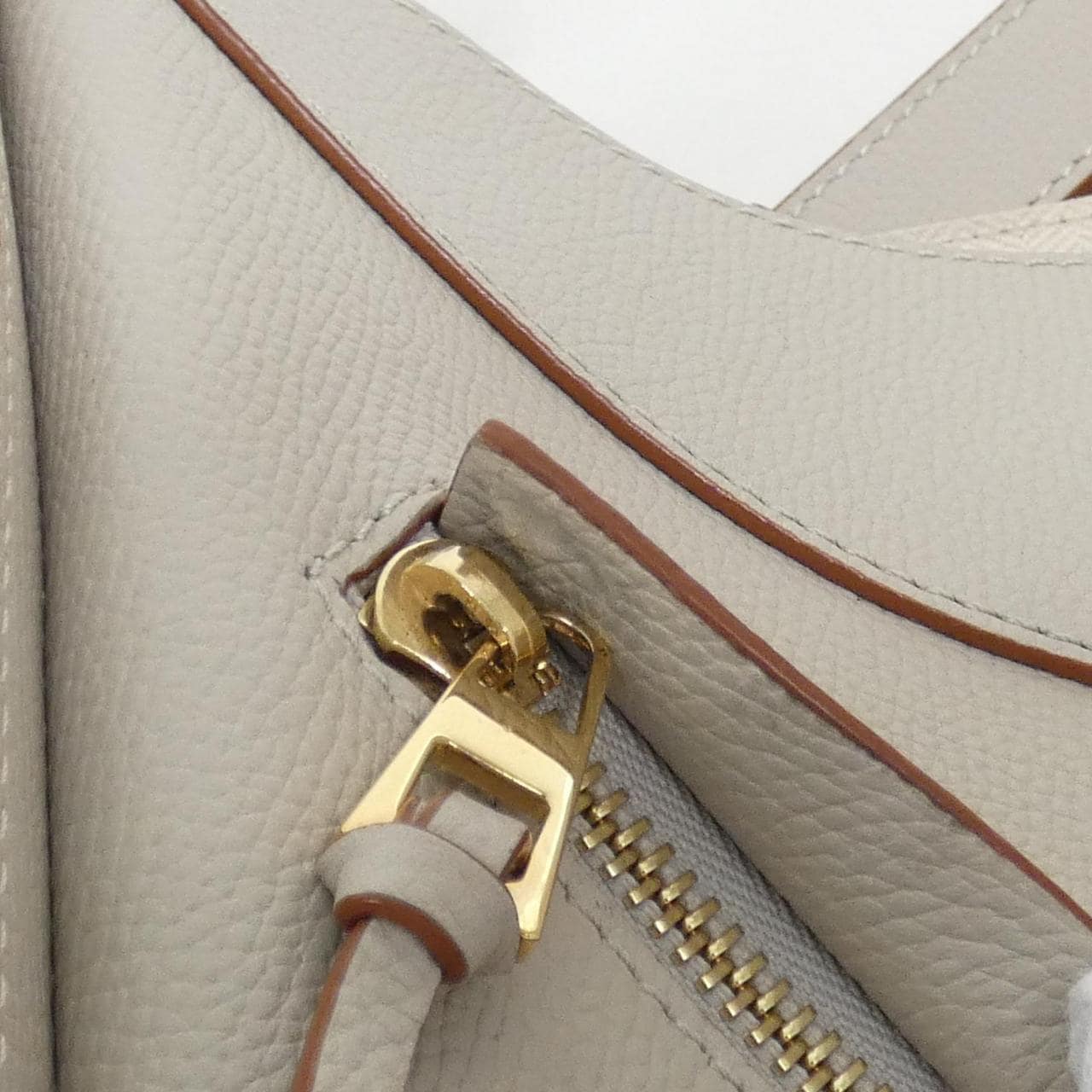 Loewe Hammock A538S35X18 Shoulder Bag