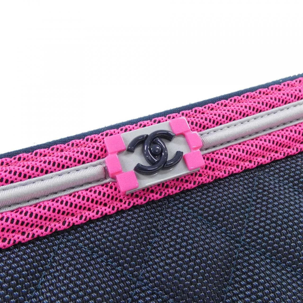 シャネル ボーイシャネル ライン ポーチ