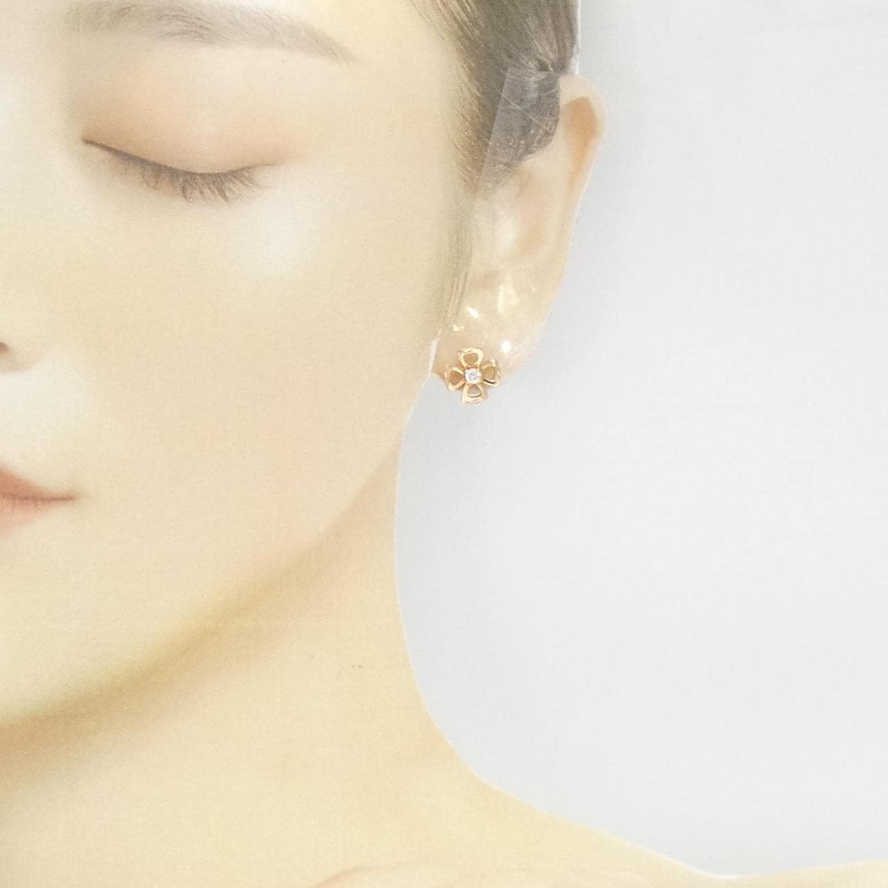 [BRAND NEW] BVLGARI Fiorever Earrings