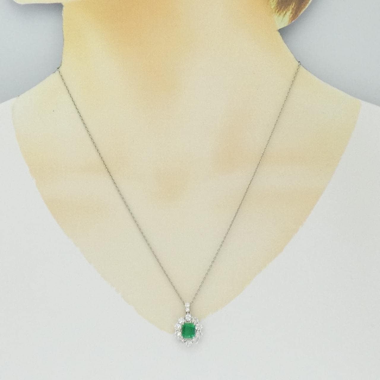 PT900/PT850 エメラルド ネックレス 1.40CT コロンビア産