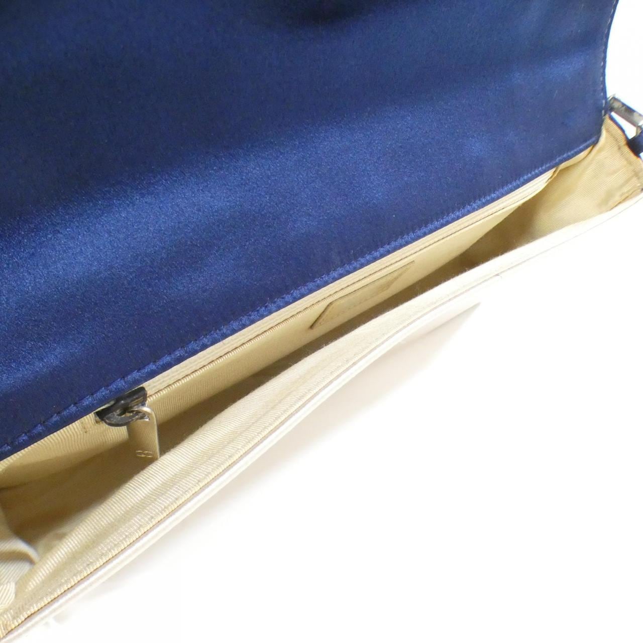 [vintage] CHANEL Chocobar Line 17829 Shoulder Bag