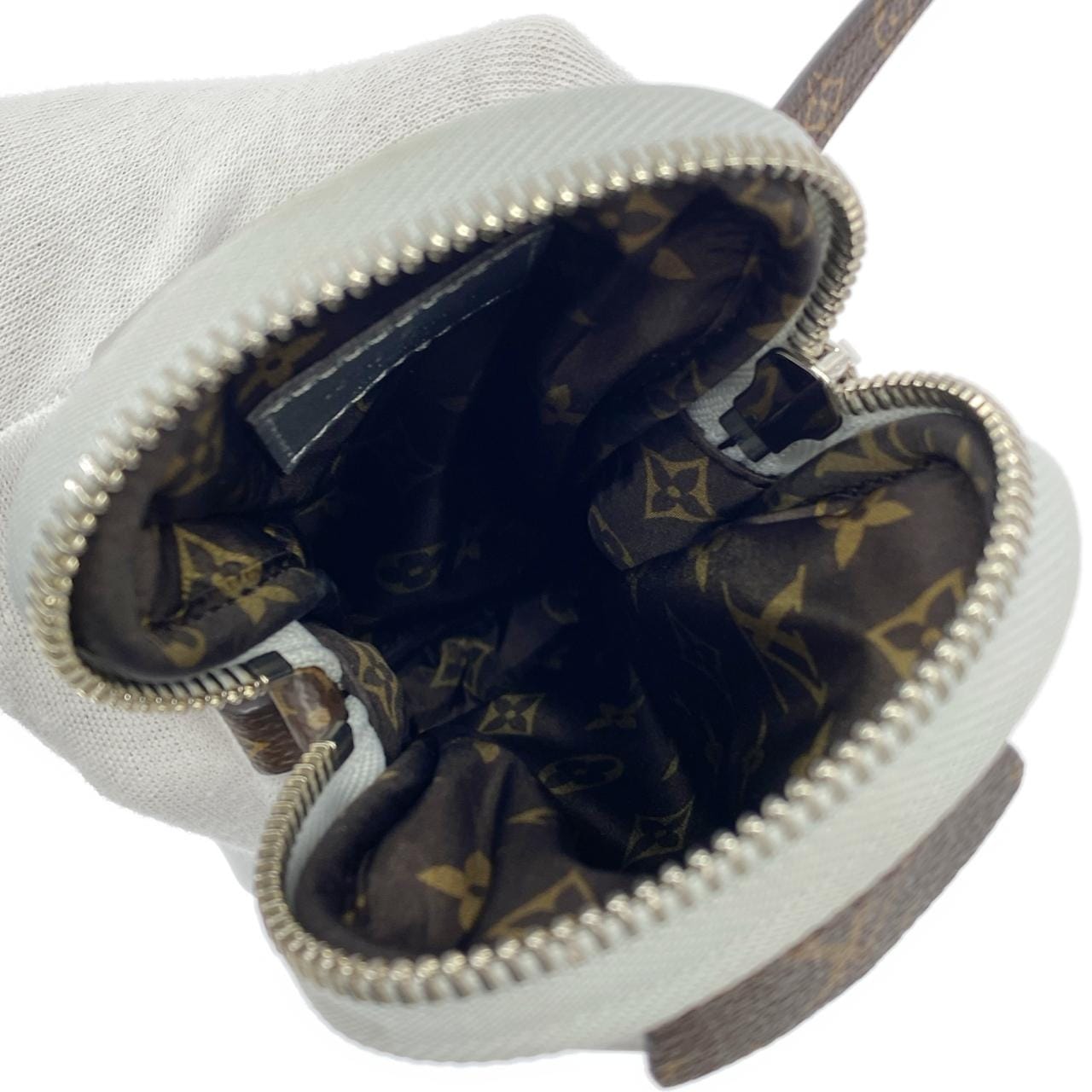 ルイヴィトン LVピロー(モノグラム) フォン ポーチ M81716 ショルダーバッグ