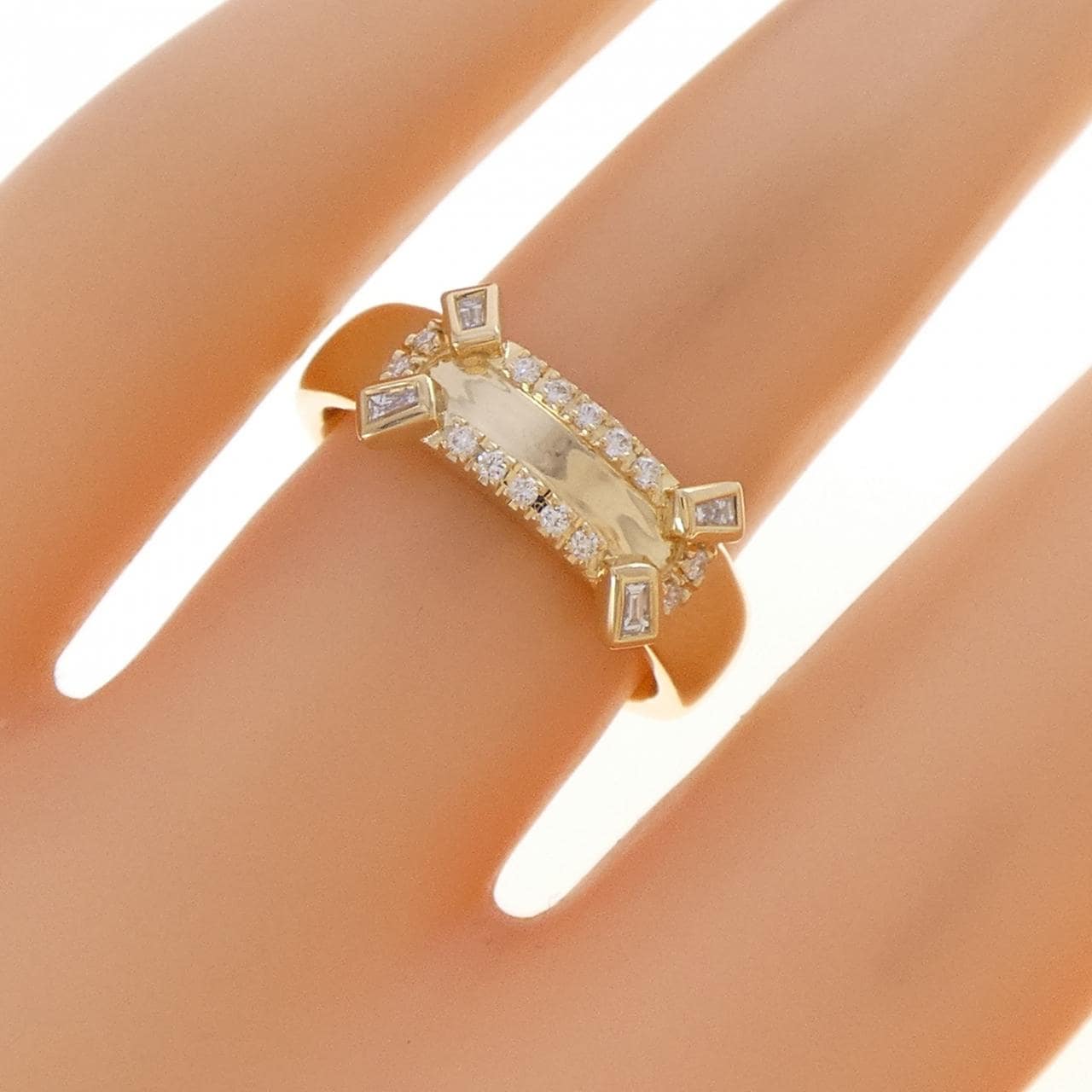 ベルシオラ ダイヤモンド リング 0.12CT