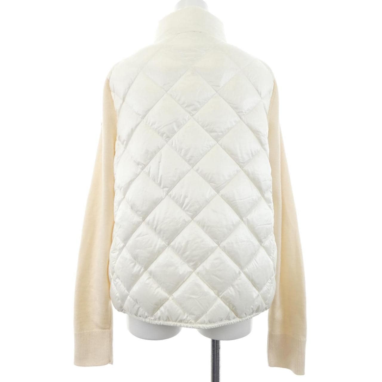 モンクレール MONCLER 20939B00017 ダウンジャケット