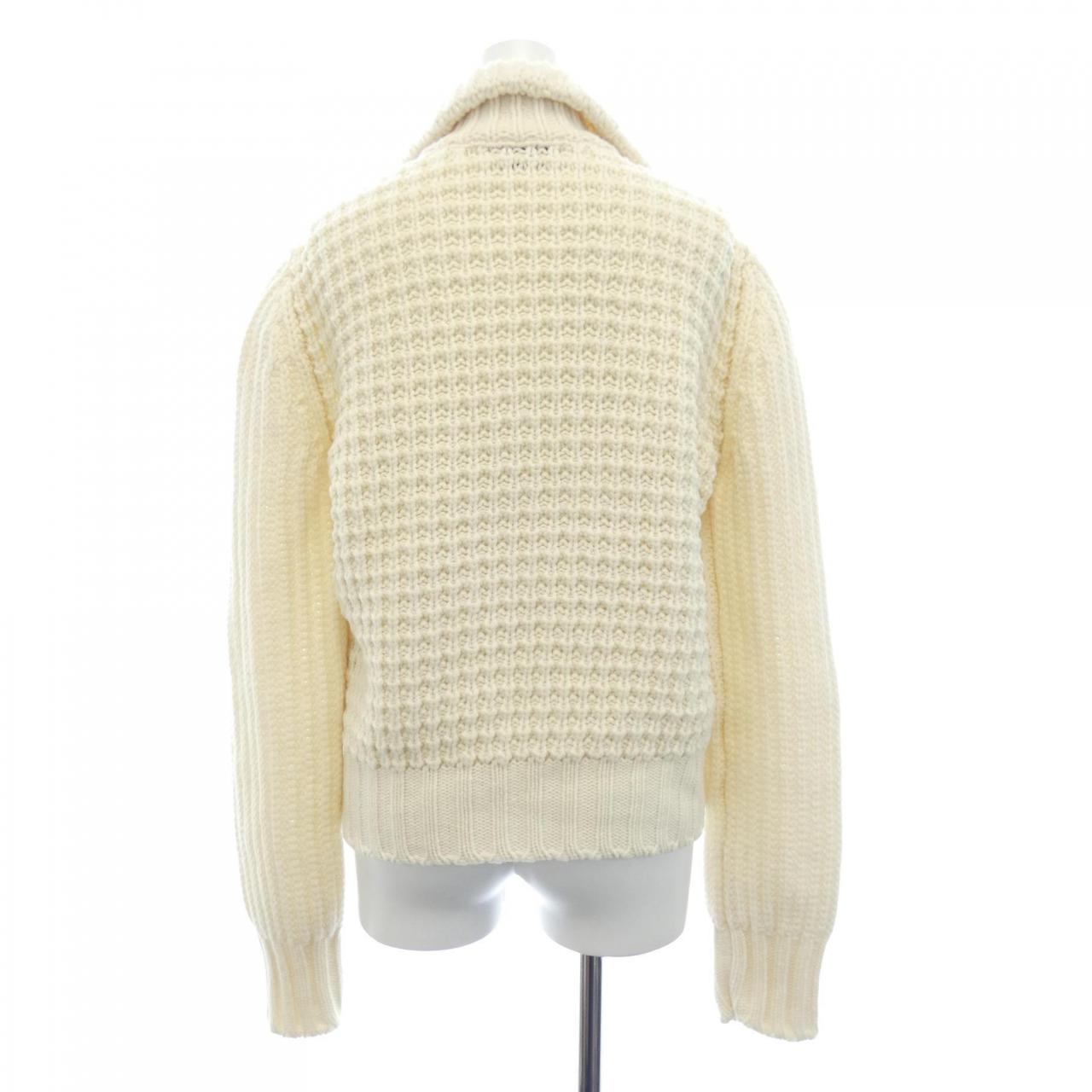 モンクレール MONCLER ダウンジャケット
