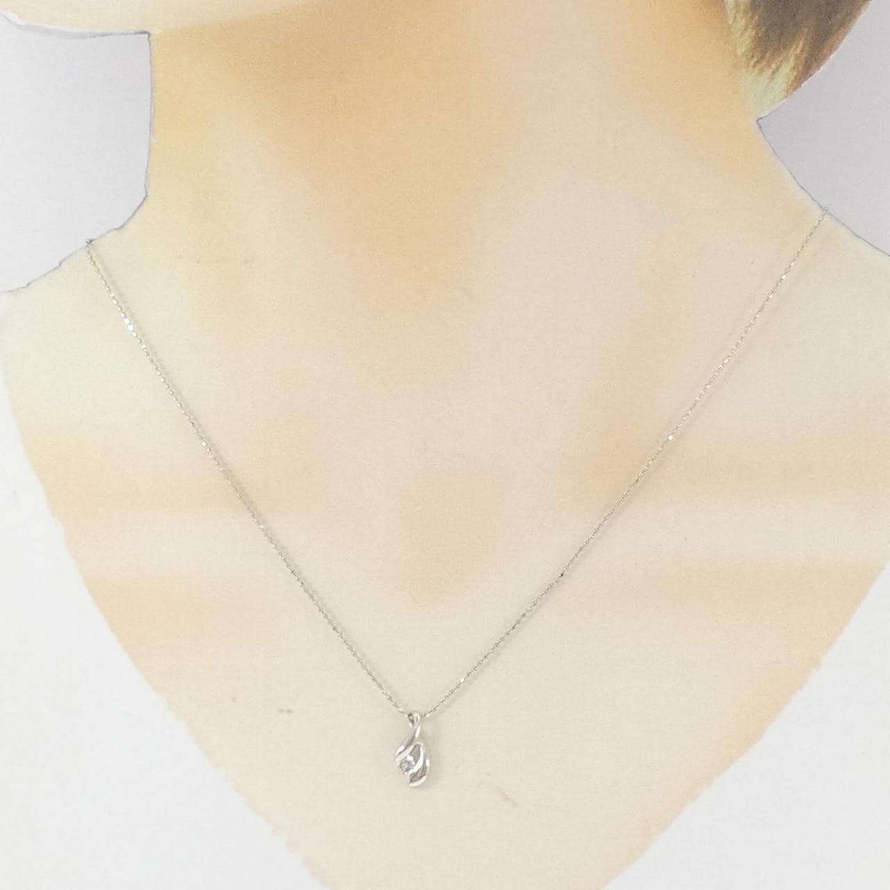 PT900/PT850 ダイヤモンド ネックレス 0.140CT