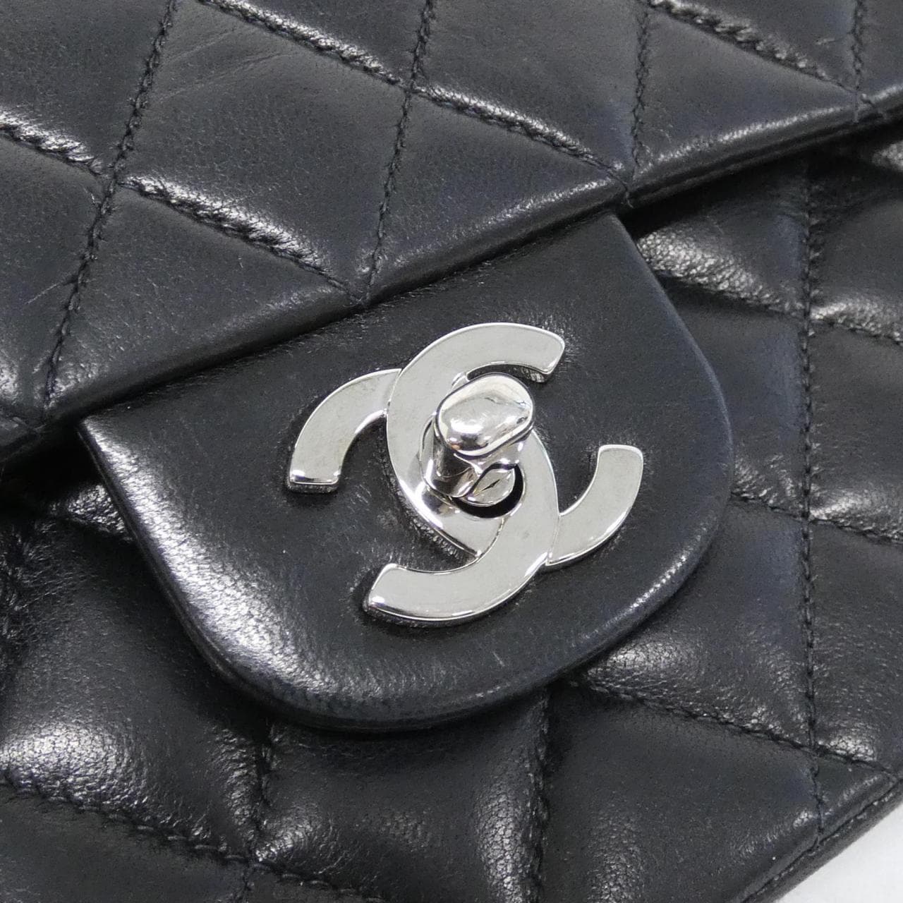 【ヴィンテージ】シャネル 1112 ショルダーバッグ