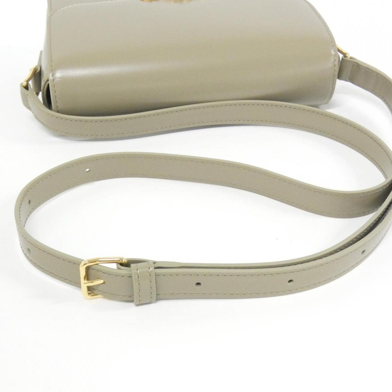 【新品】セリーヌ ティーン トリオンフ 188423BF4 ショルダーバッグ