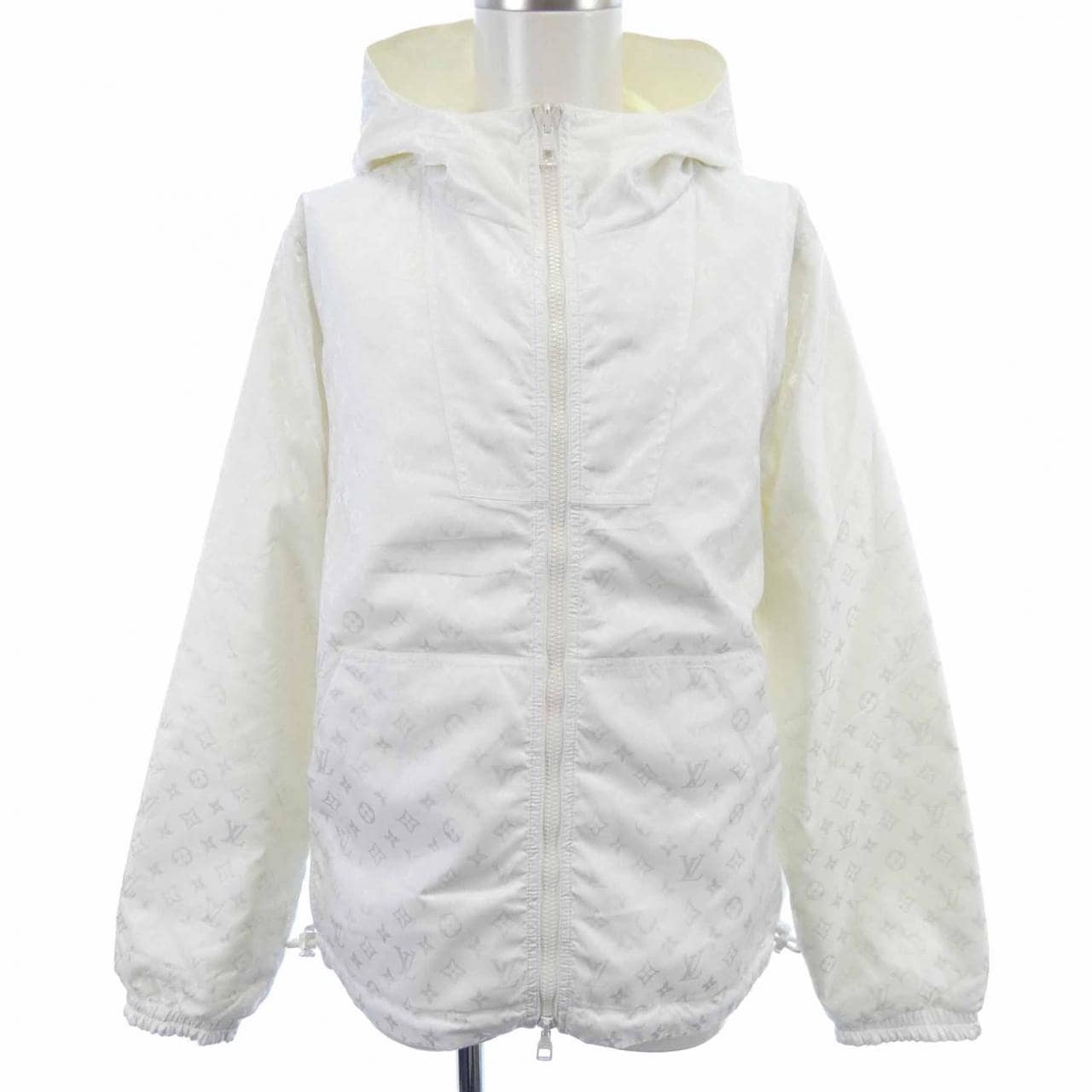 LOUIS VUITTON Monogram Reversible Nylon Windbreaker Jacket HLB46WMO6