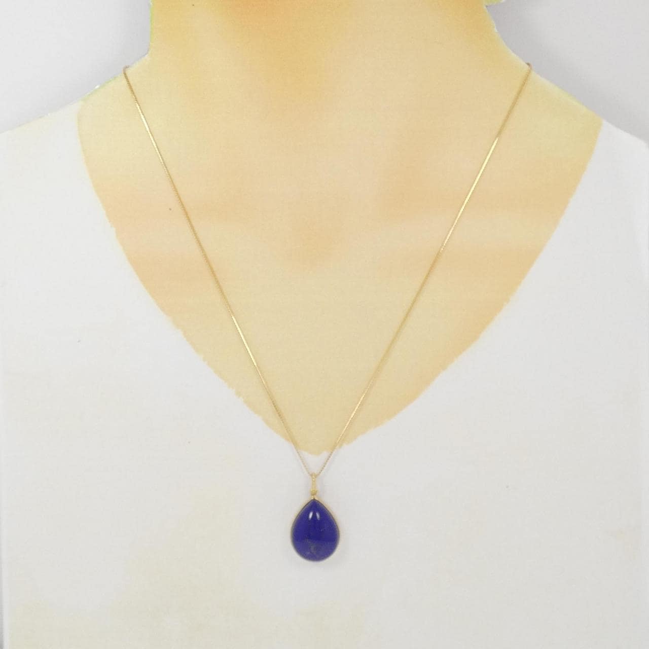 K18YG Lapis Lazuli Necklace 19.00CT