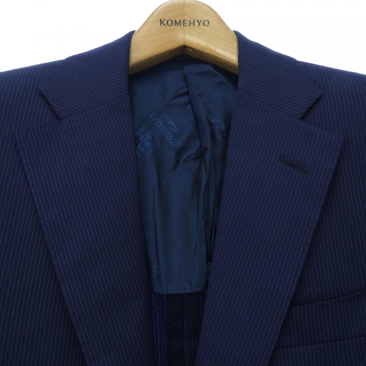 コルネリアーニ Corneliani スーツ