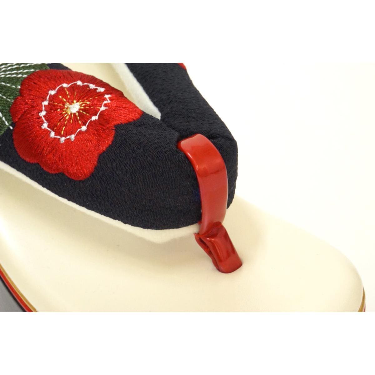 [新品] 女士涼鞋 F 號 Shochikubai