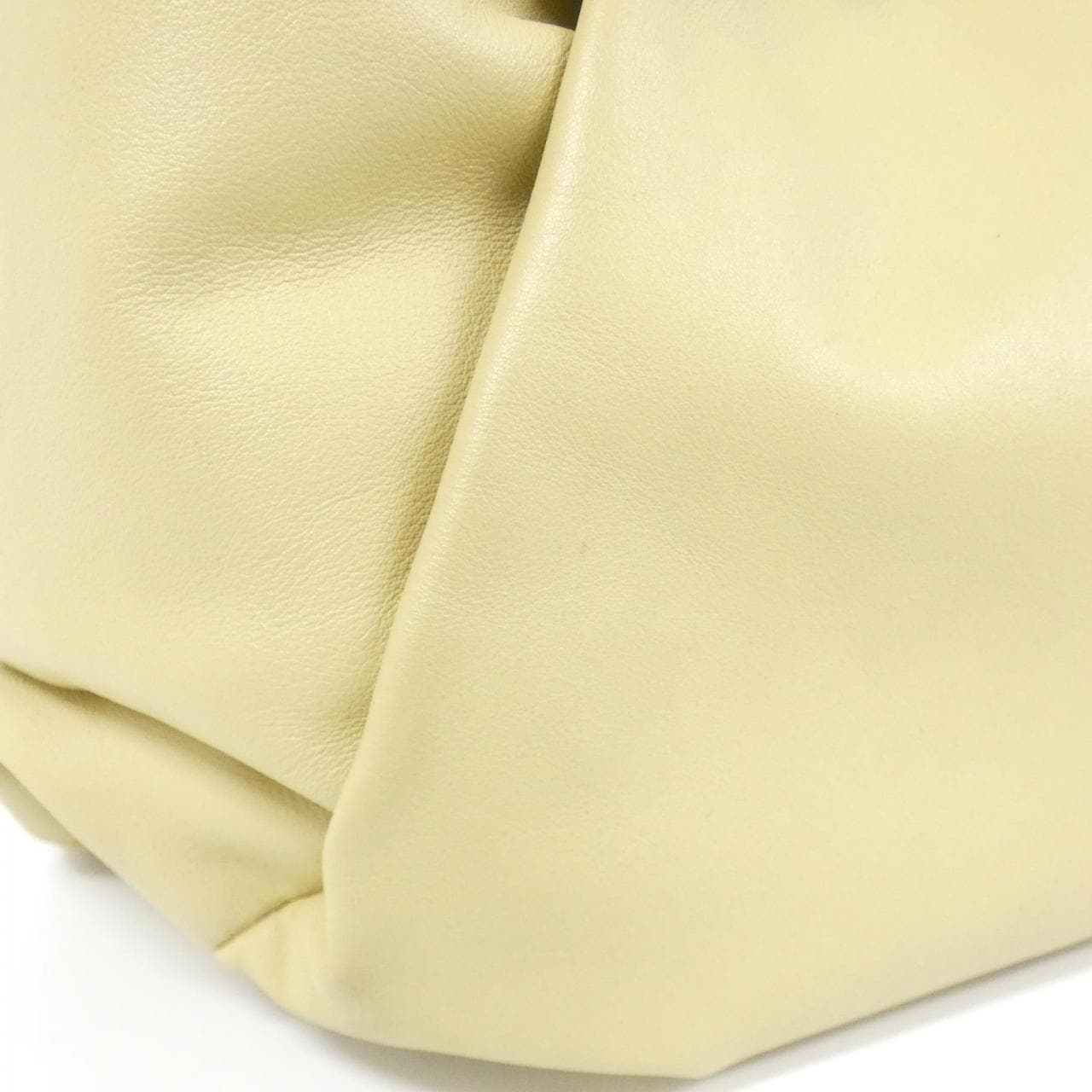 ボッテガヴェネタ 610524 VCP40 ショルダーバッグ