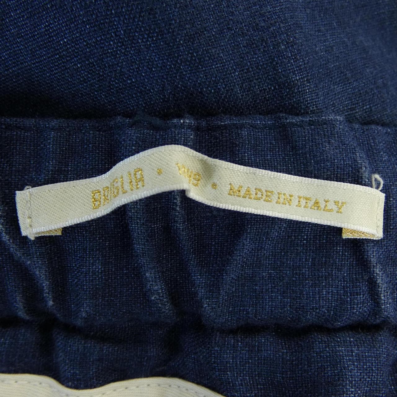 ブリッラ Brilla パンツ