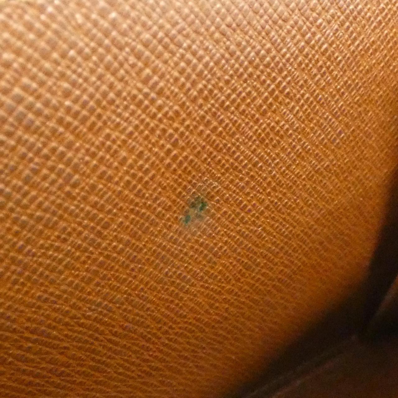 ルイヴィトン モノグラム ポルト トレゾール エテュイ シェキエ M61200 財布