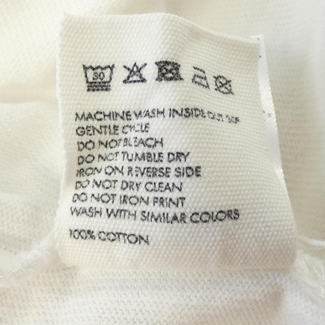ジャックムー JACQUEMUS Tシャツ