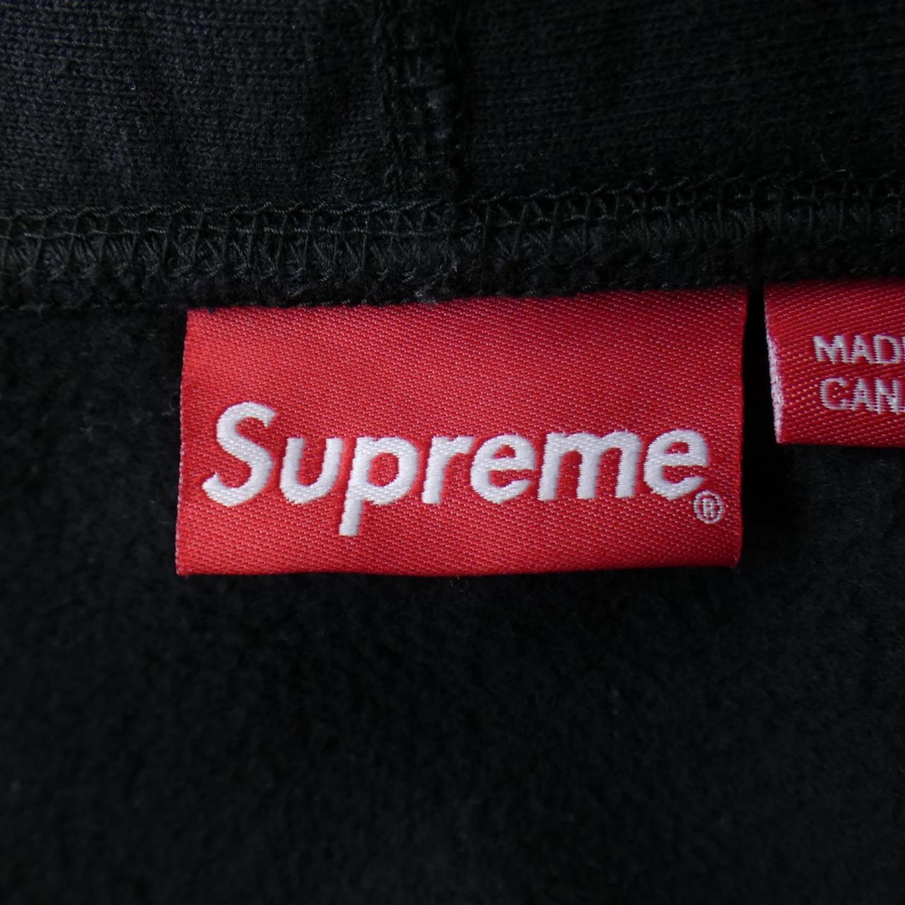 シュプリーム SUPREME パーカー