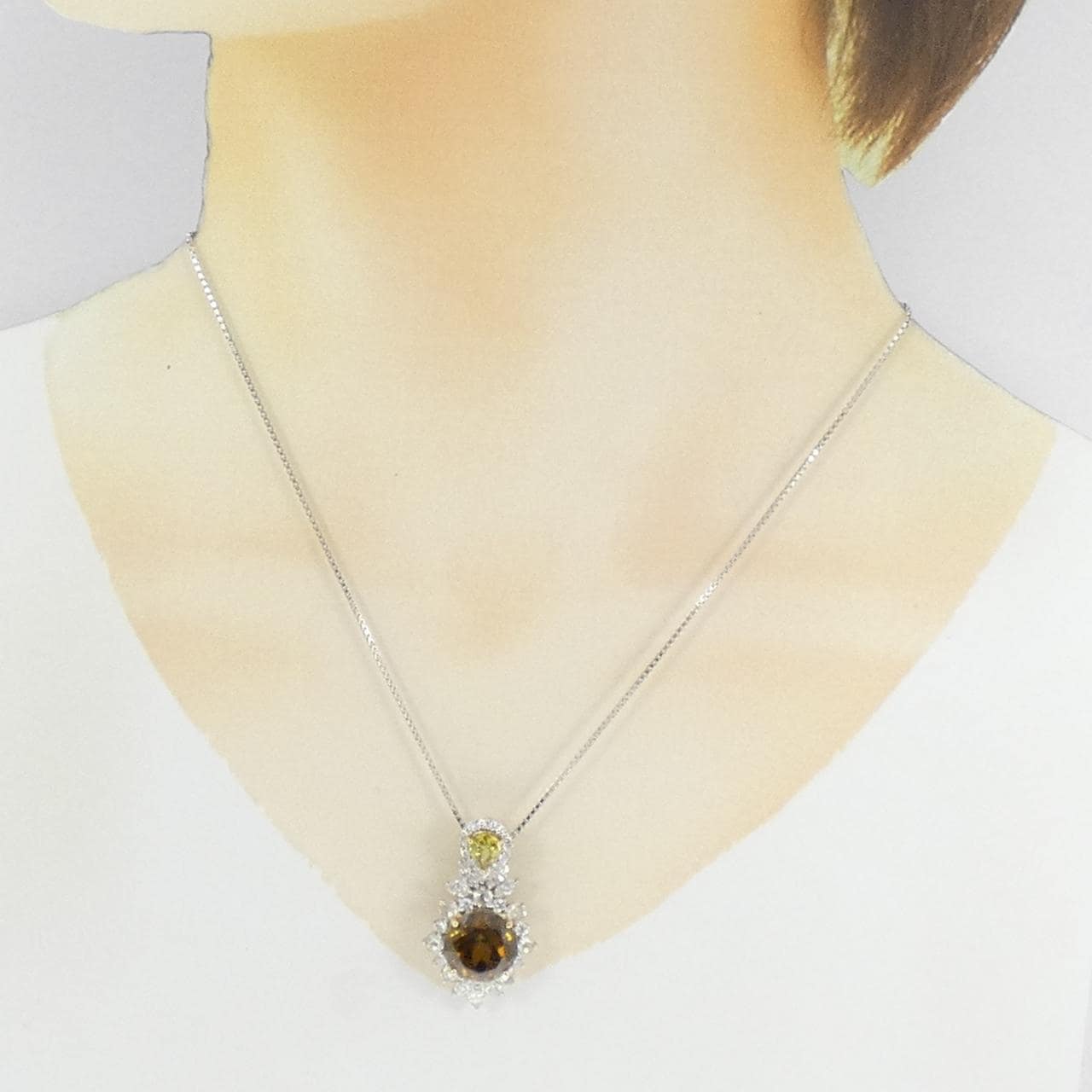 PT900/K18YG/PT850 Sphene Necklace 10.58CT