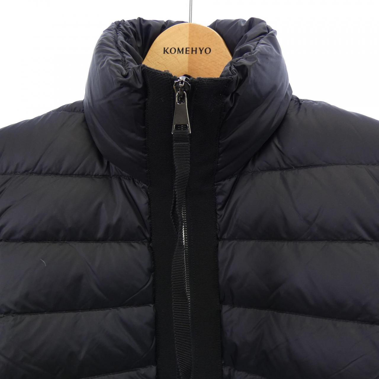 モンクレール MONCLER 20939455800 ダウンコート