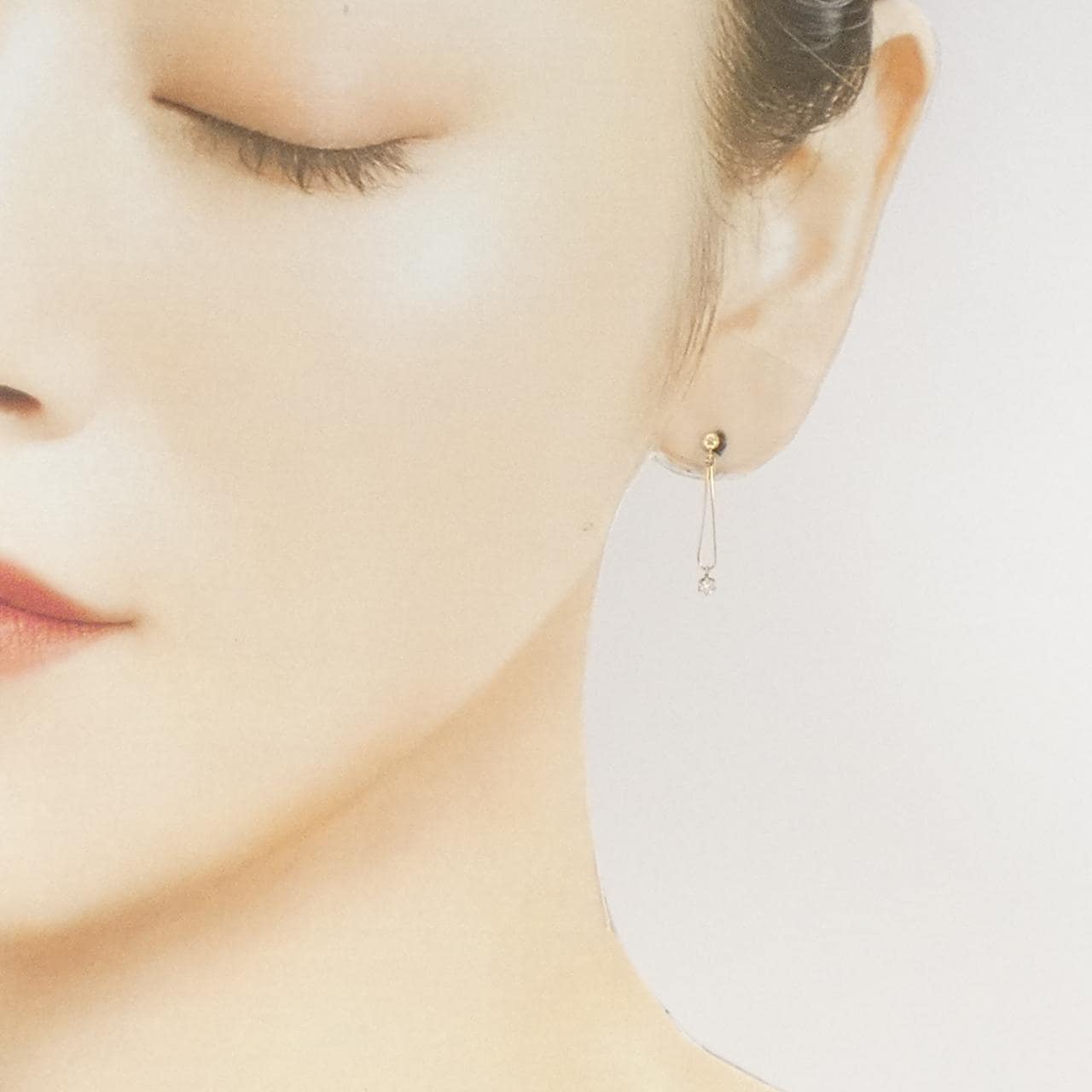 K10PG ダイヤモンド ピアス 0.06CT