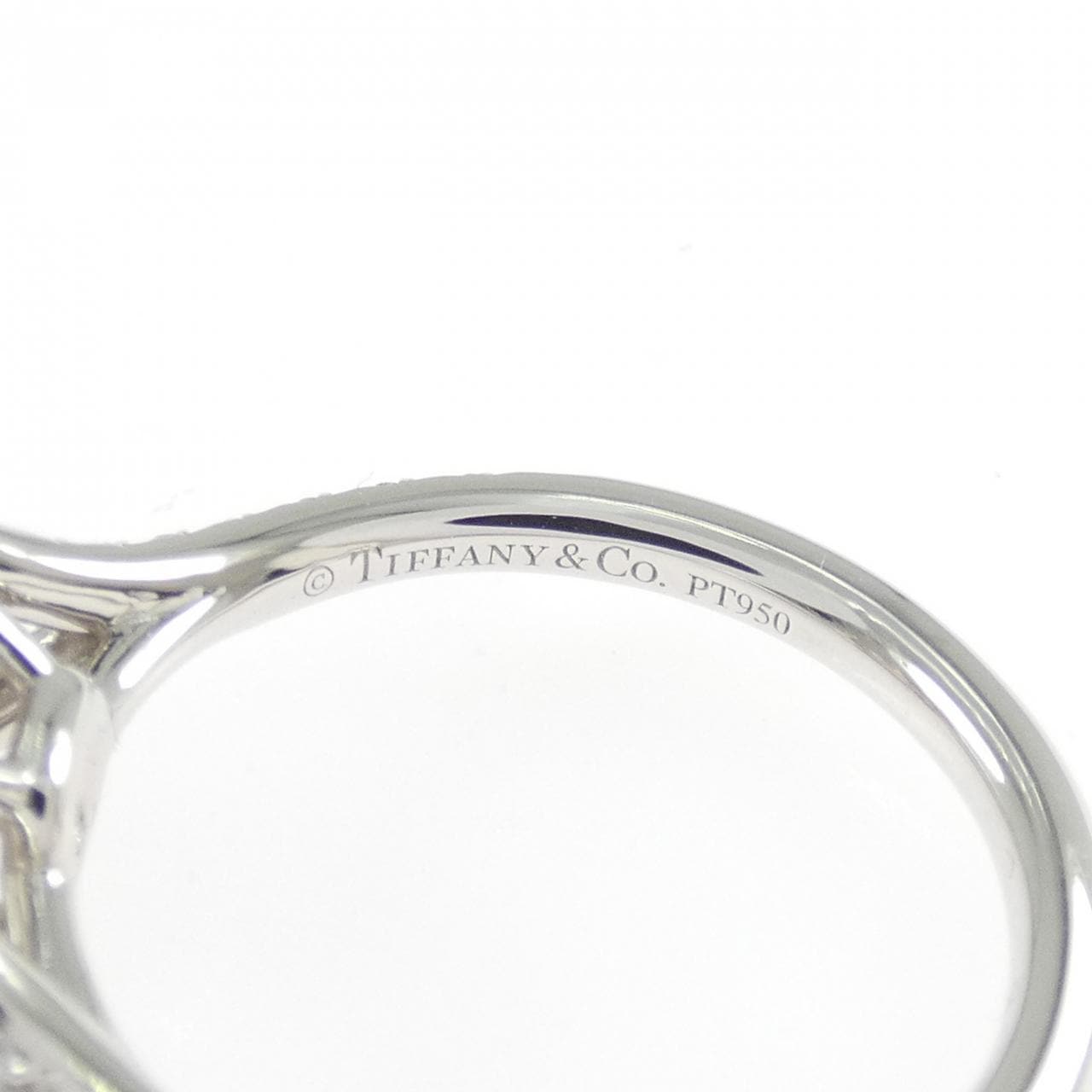 ティファニー ソレスト リング 0.45CT G VS2
