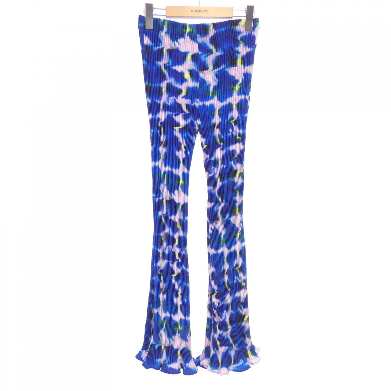 julia heuer パンツ