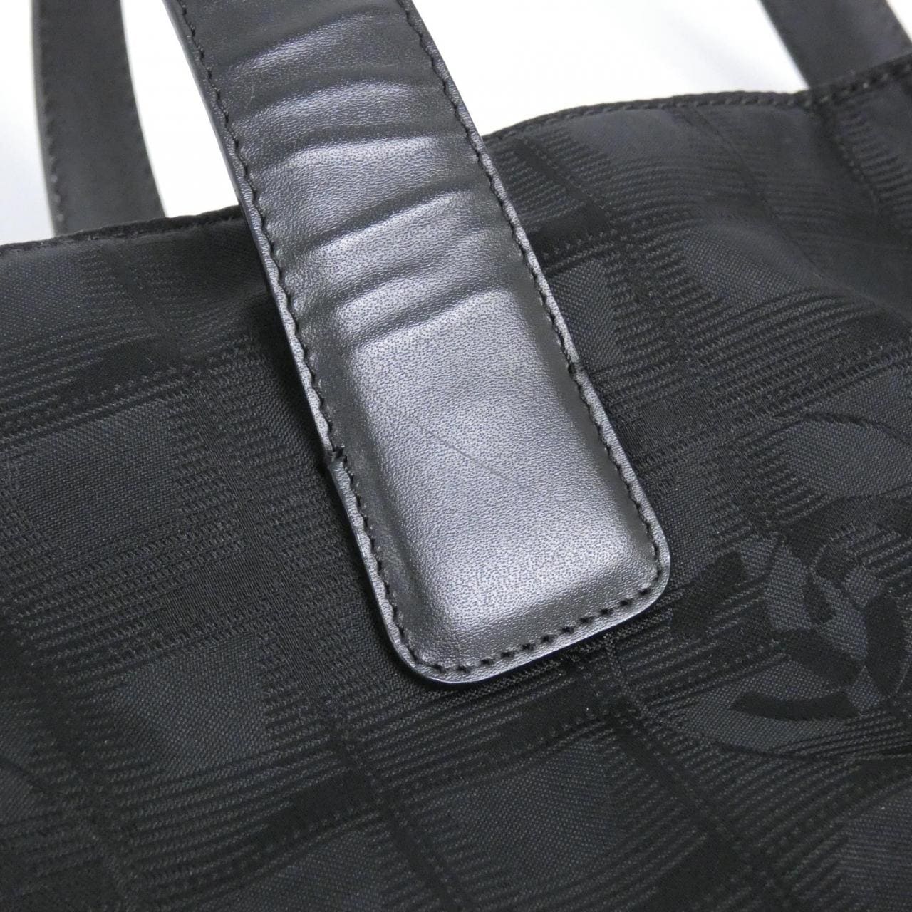 シャネル トラベル ライン 15825 ショルダーバッグ