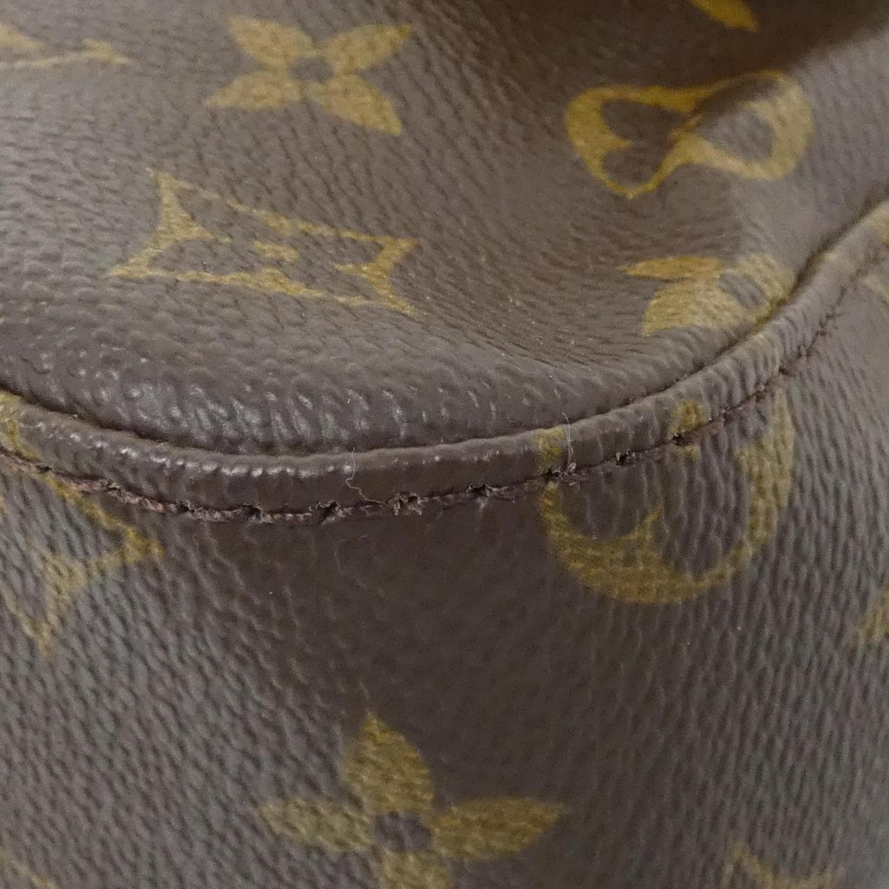 ルイヴィトン モノグラム ミニ ルーピング M51147 ショルダーバッグ