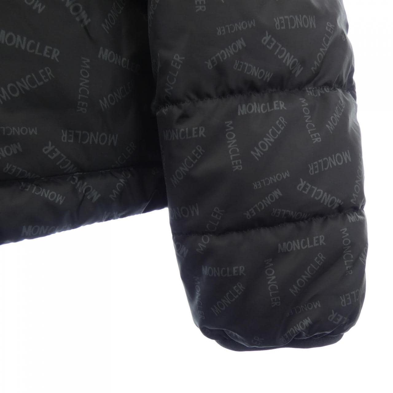 MONCLER MONCLER Down Jacket