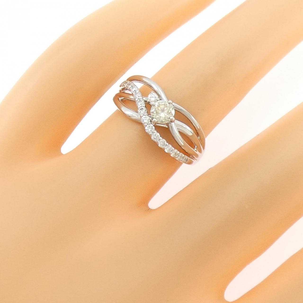 PT900 ダイヤモンド リング 0.235CT