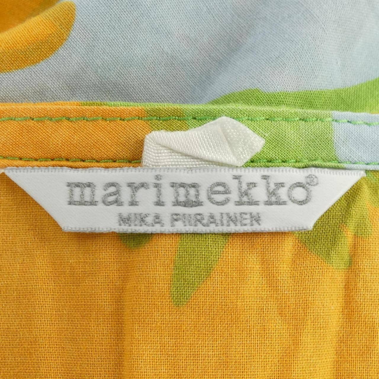 マリメッコ MARIMEKKO トップス