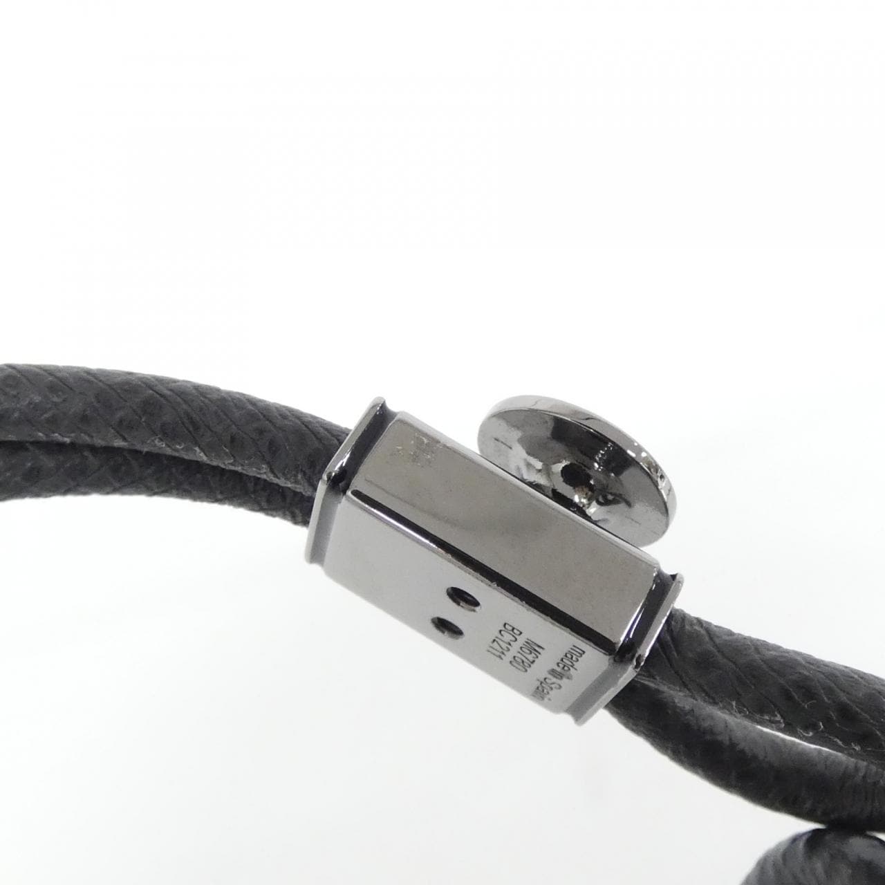 ルイヴィトン タイガ ラマ ブラスレ ループ イット 21cm M6780D ブレスレット