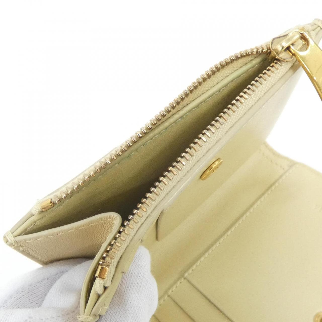 ボッテガヴェネタ 651381 VCQC4 財布