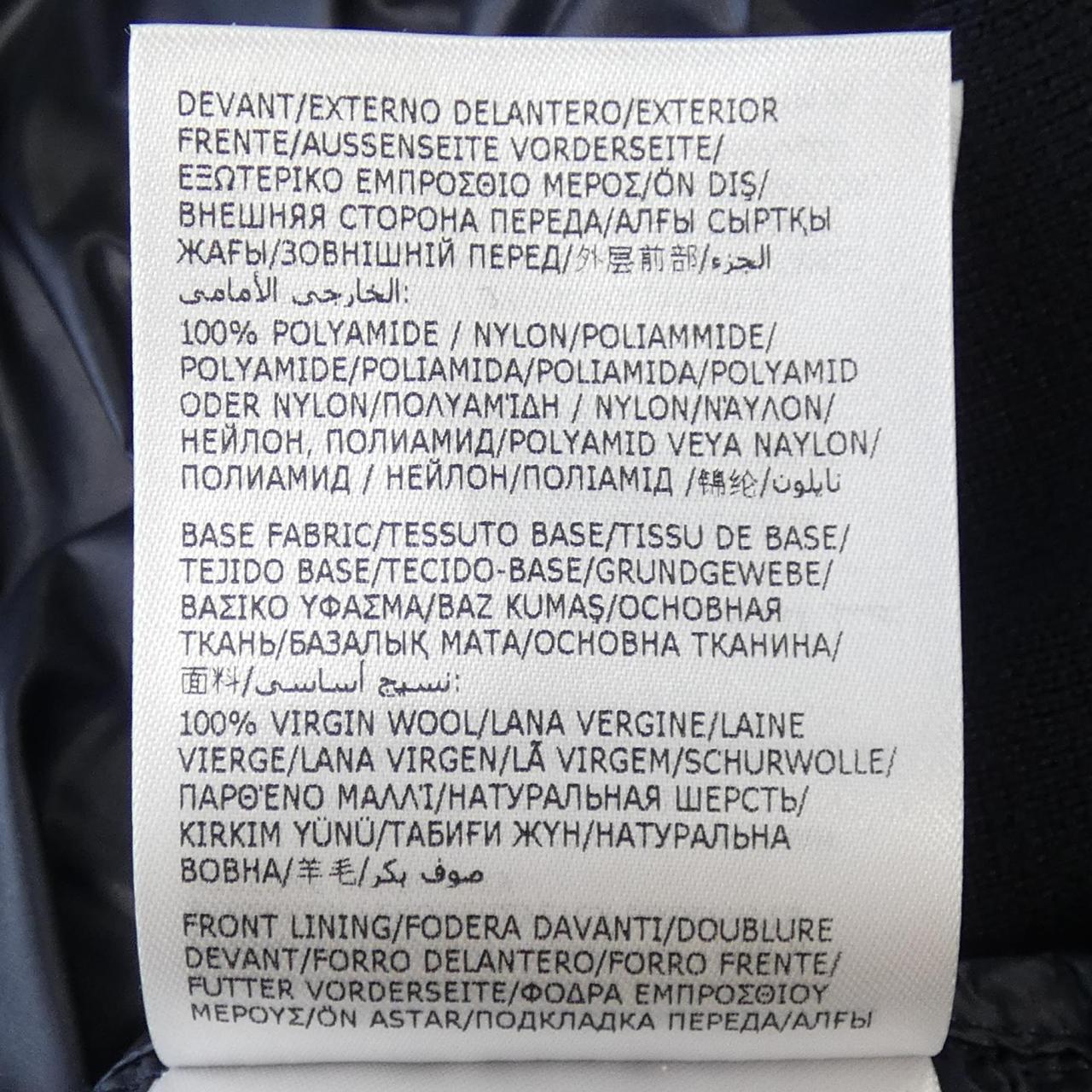 【新品】モンクレール MONCLER K20939B00023 ダウンジャケット