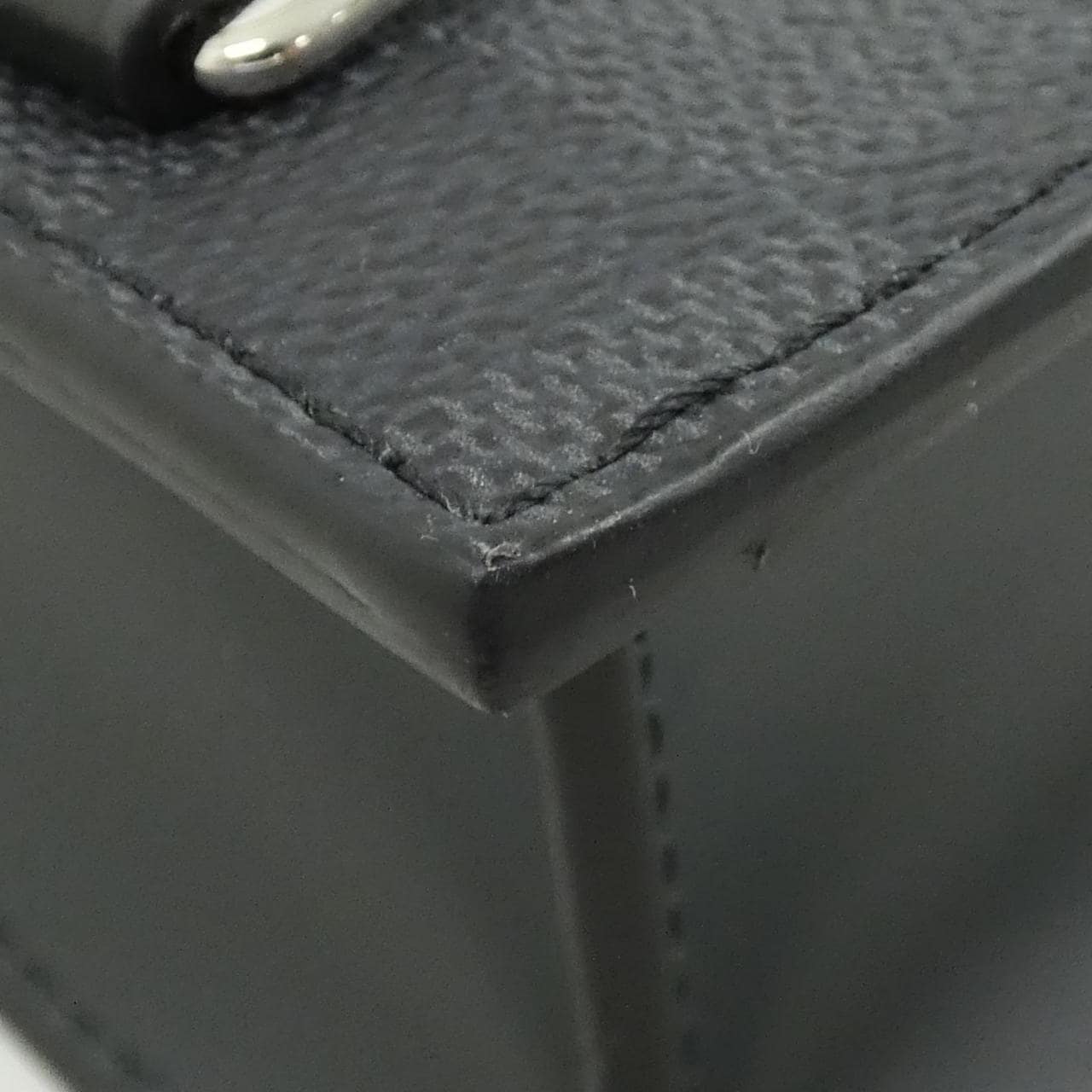 ルイヴィトン ダミエ グラフィット スタンプ サックプラ メッセンジャー N45276 バッグ