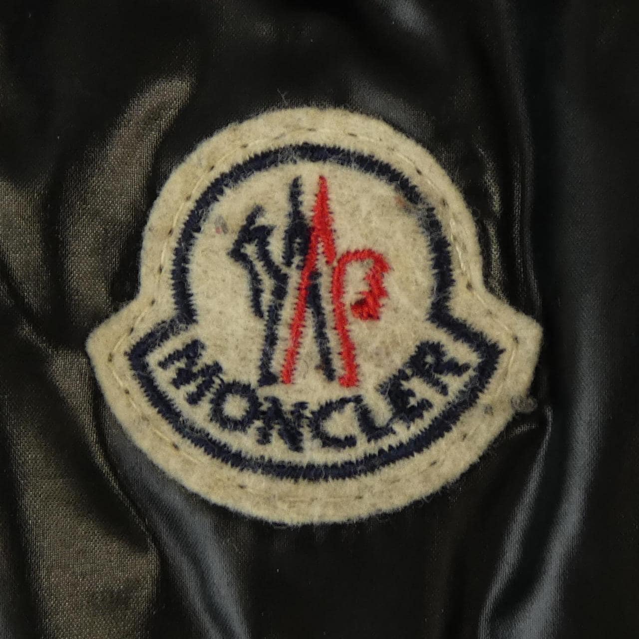 MONCLER BADY 羽绒服