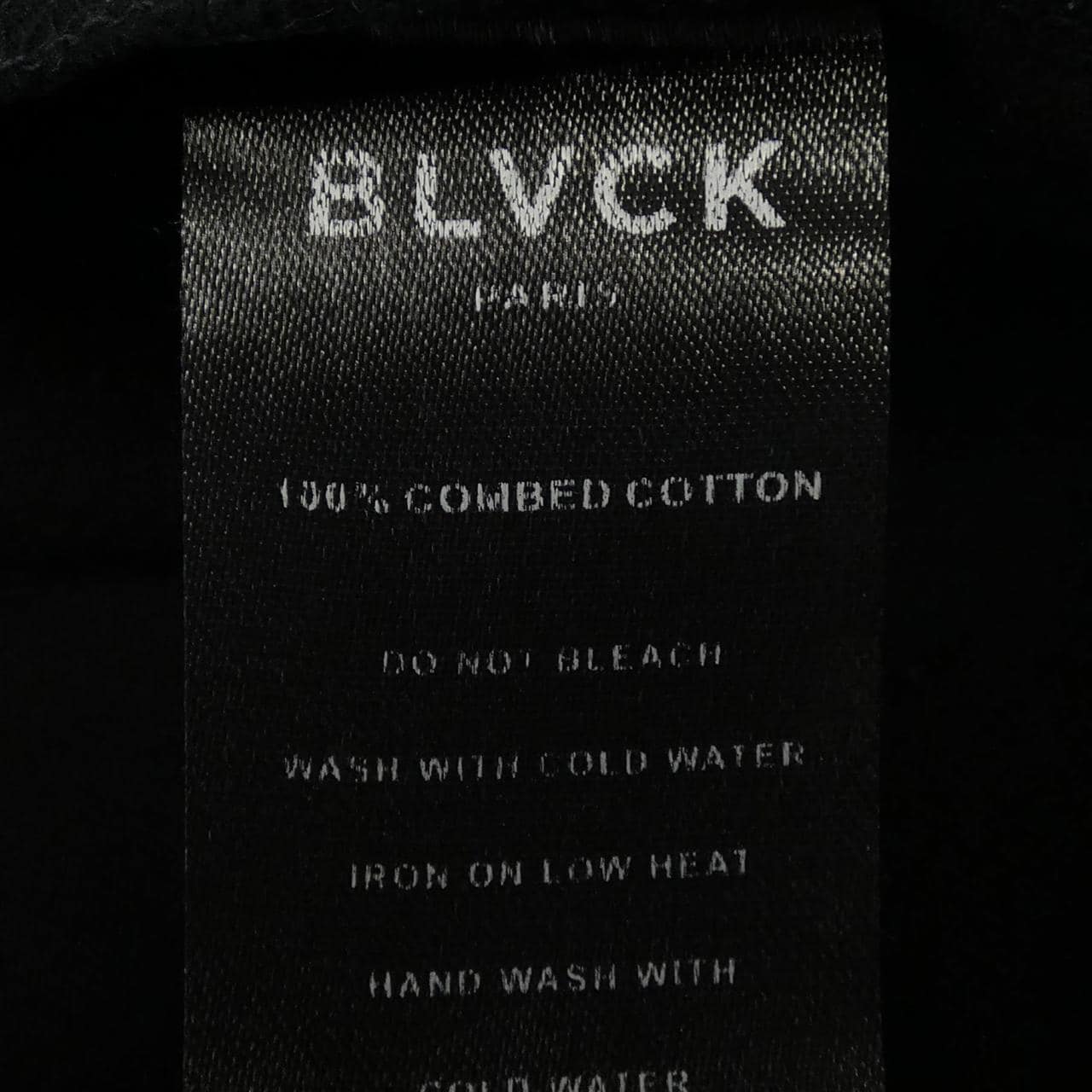 BLVCK PARIS Tシャツ